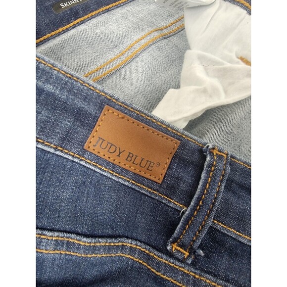 Judy Blue Jeans Womens 15/32 Dark Wash Skinny Fit Raw Hem Stretch JB82201DK - Picture 11 of 14